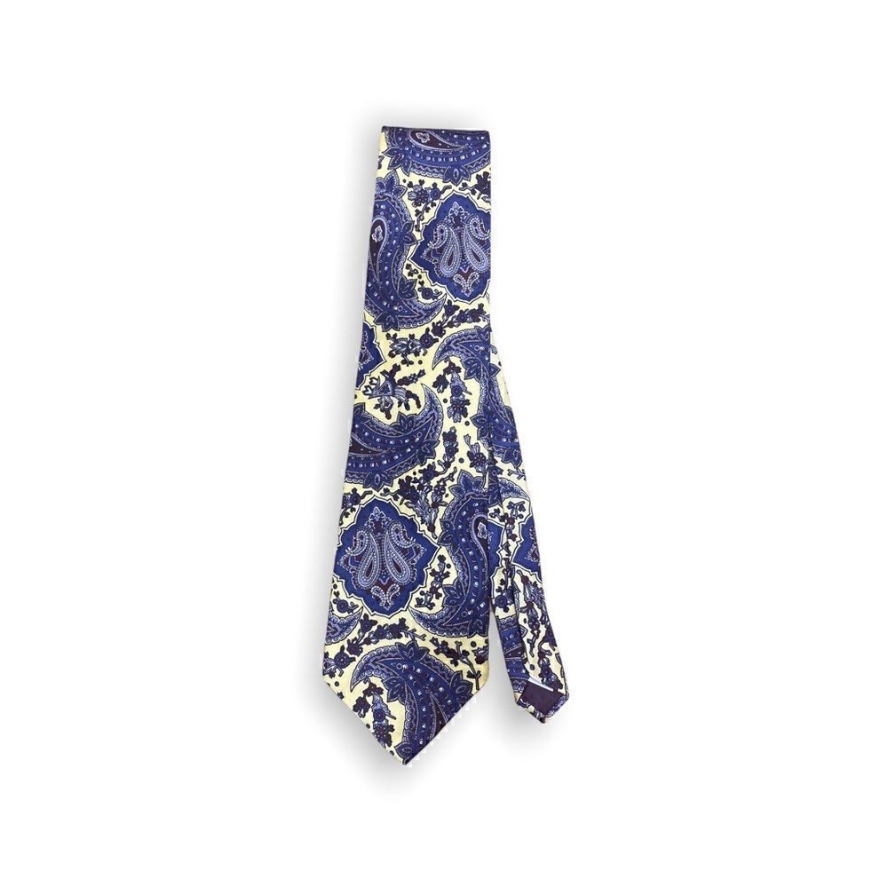 John Weitz 100% silk tie yellow with blue paisley pattern